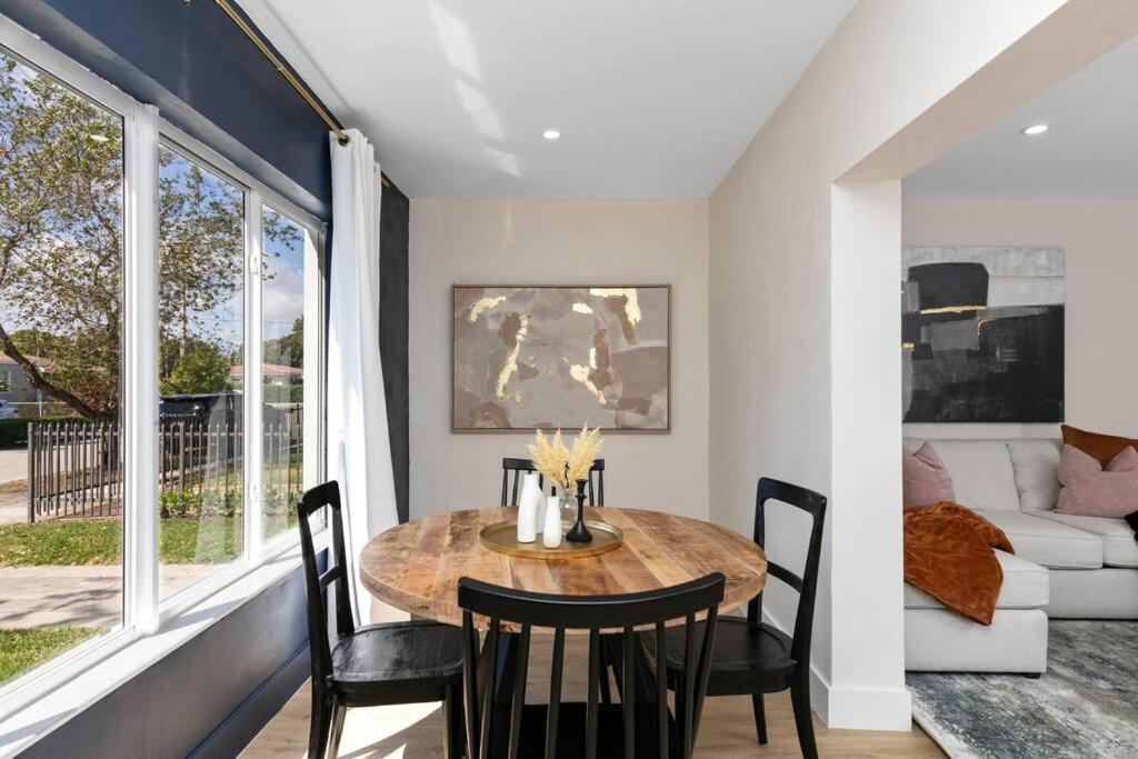 New Miami Home, Pool Near Airport And Beaches, King Bed Εξωτερικό φωτογραφία