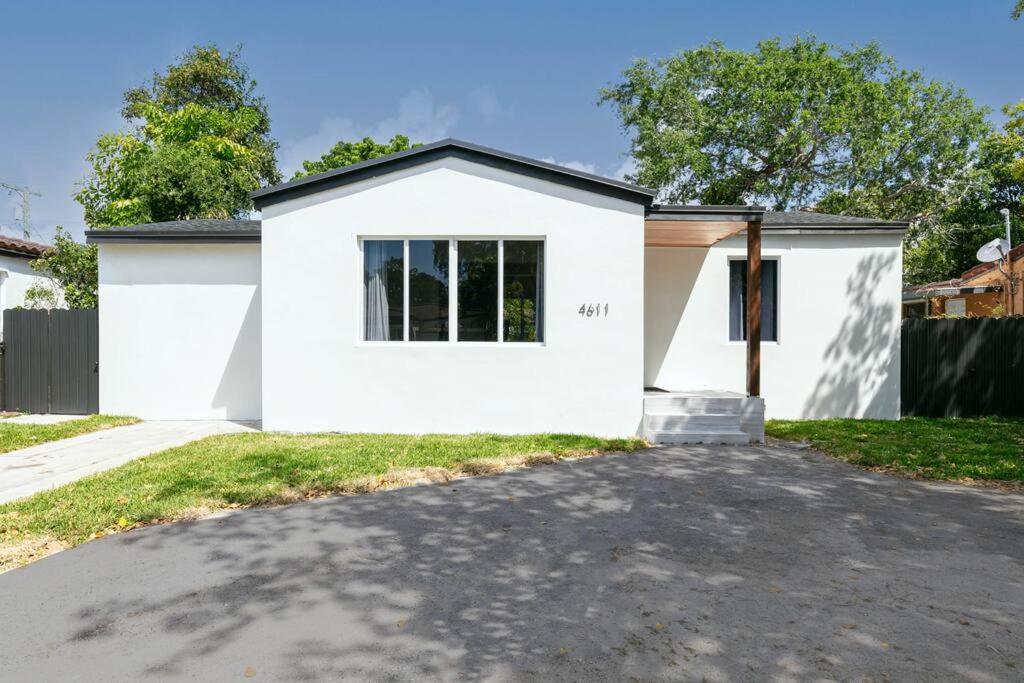 New Miami Home, Pool Near Airport And Beaches, King Bed Εξωτερικό φωτογραφία