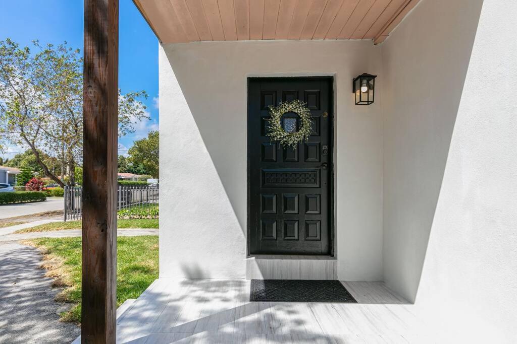 New Miami Home, Pool Near Airport And Beaches, King Bed Εξωτερικό φωτογραφία